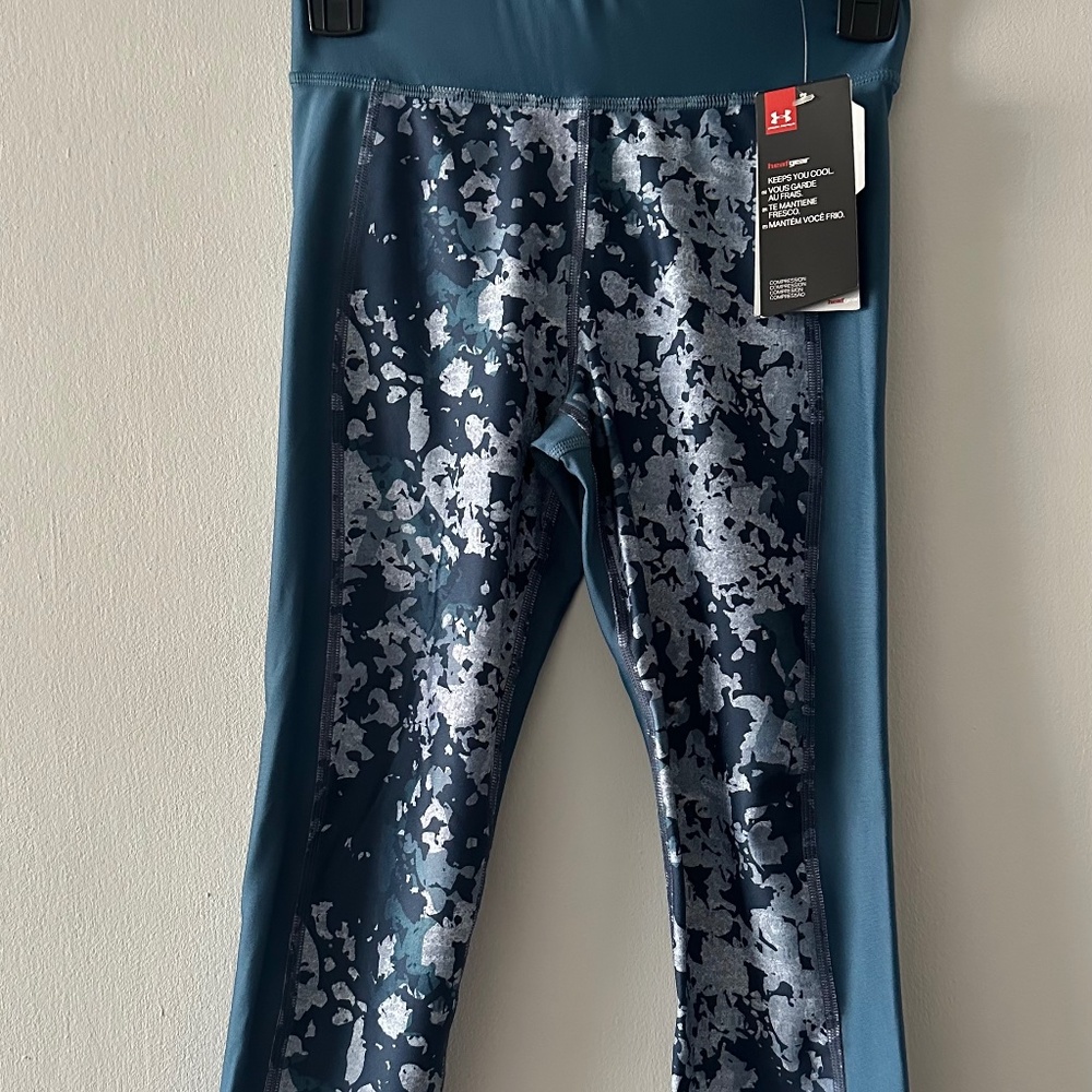 Women's Heat Gear Compression Cropped Leggings In Blue